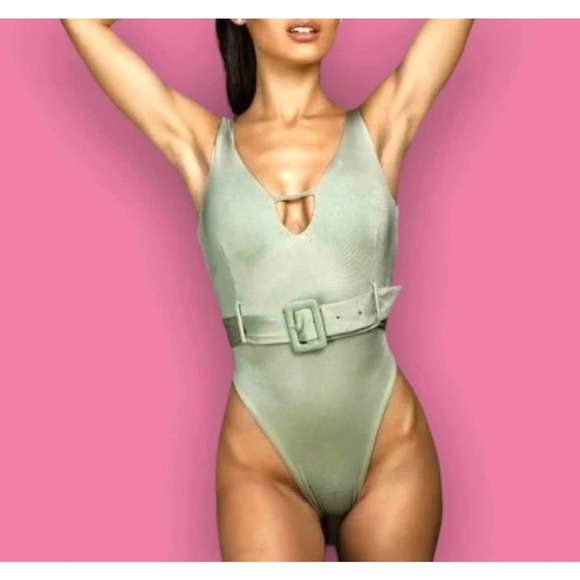 BuffBunny Collection Belted One Piece Swimsuit Size S Small NWT Green - Picture 1 of 8